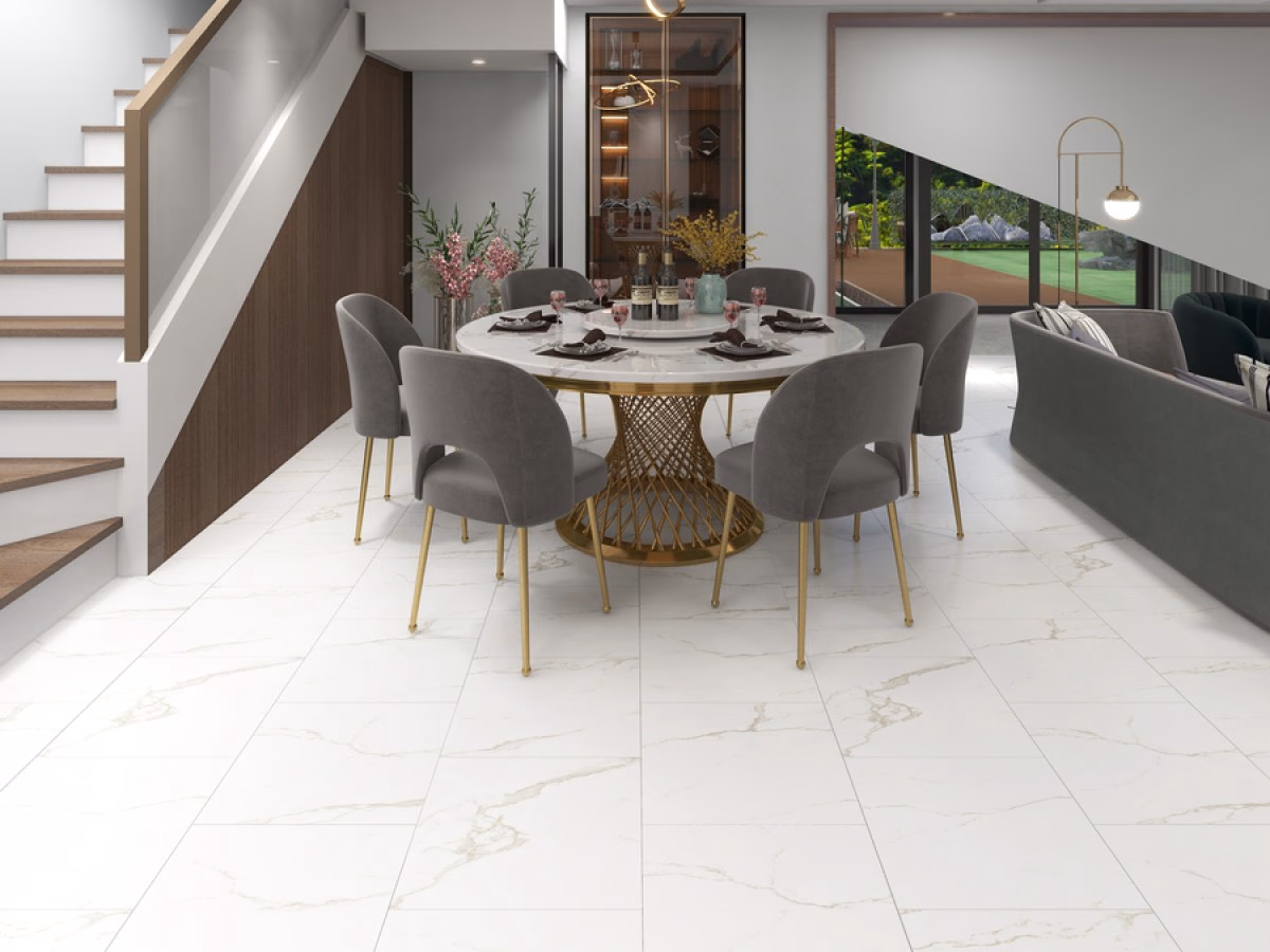 Carrara Marmor Tegel Click in een woonkamer gelegd